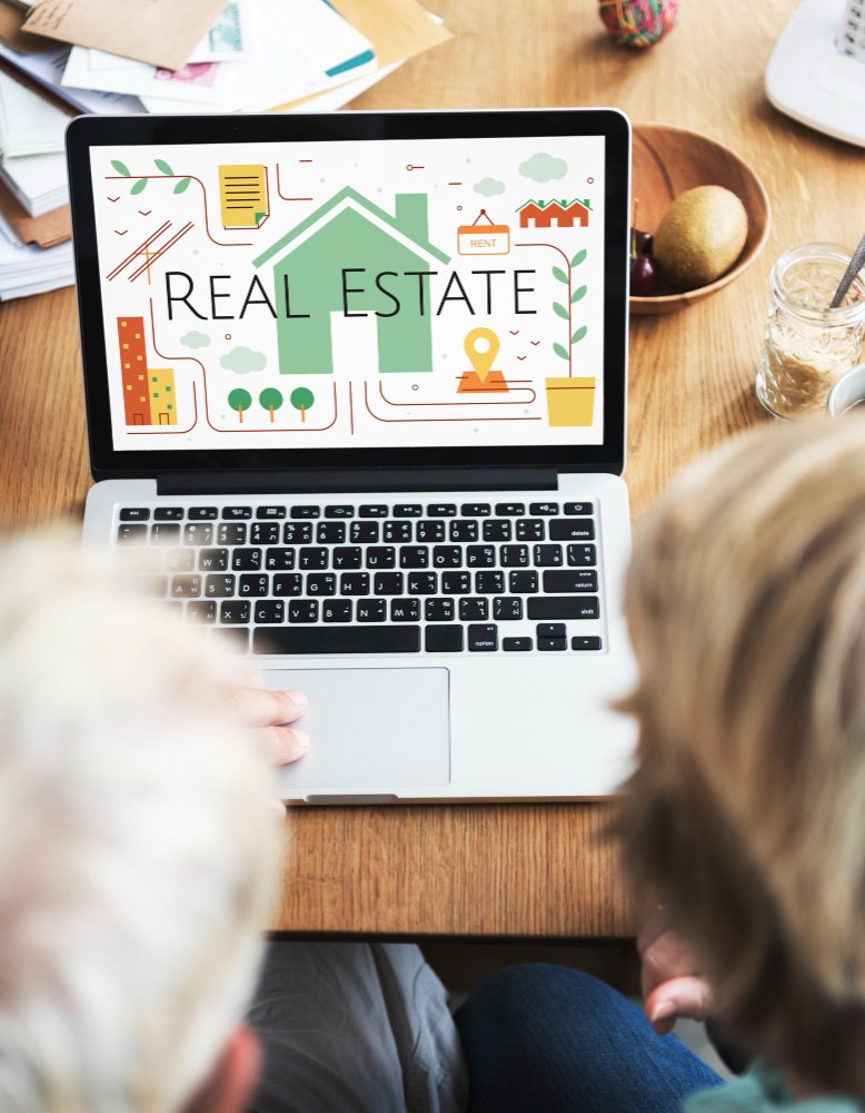 Real estate housing brokerage concept 
