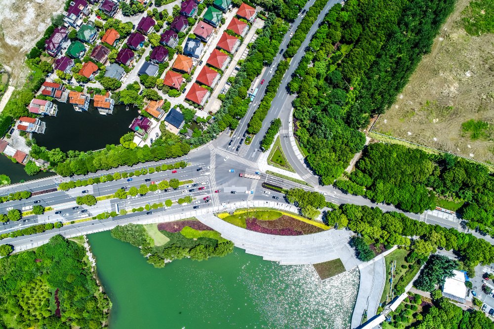 The city park with lake 